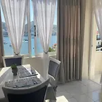 شقة Seaside Next To Ferry Terminal ساراندا