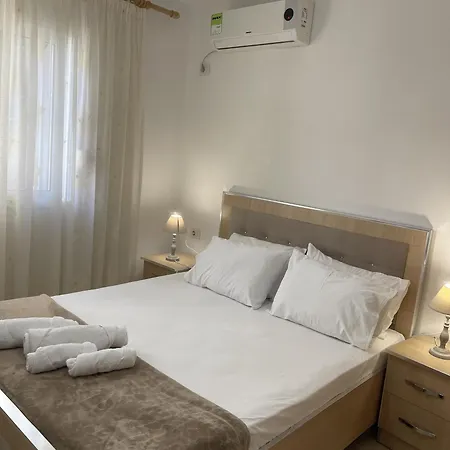 Seaside Next To Ferry Terminal Apartment Sarande
